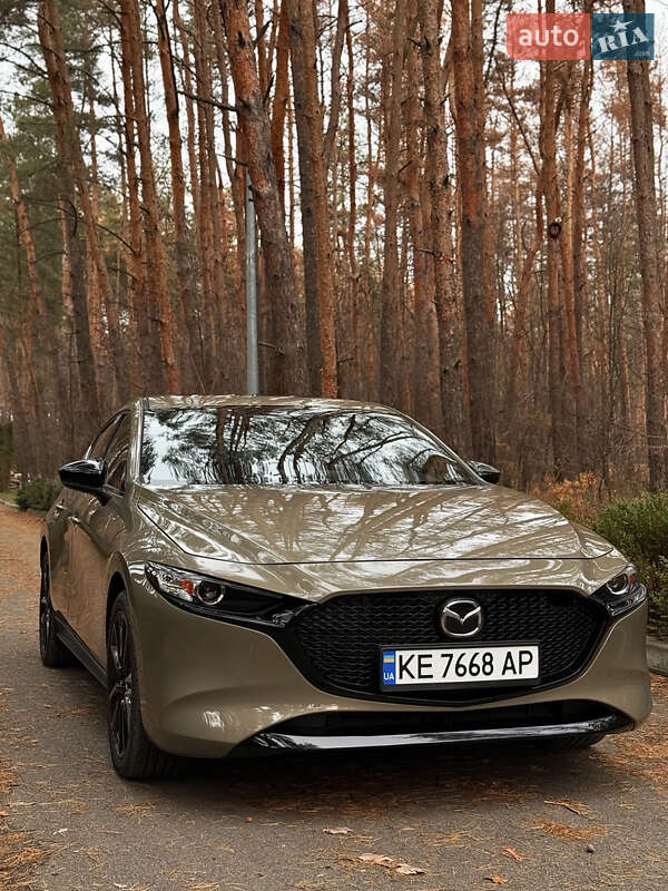 Хэтчбек Mazda 3 2024 в Днепре