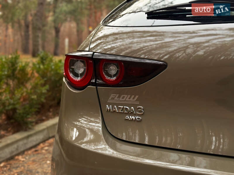 Хетчбек Mazda 3 2024 в Дніпрі фото 21 Хетчбек Mazda 3 2024 в Дніпрі
