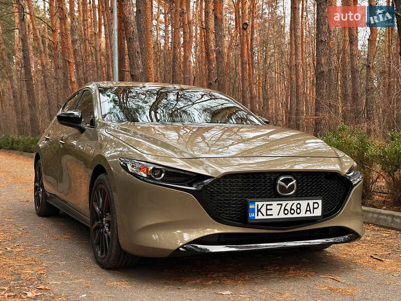 Хетчбек Mazda 3 2024 в Дніпрі фото 13 Хетчбек Mazda 3 2024 в Дніпрі