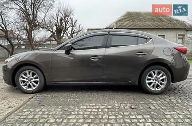 Седан Mazda 3 2016 в Днепре