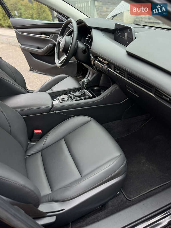 Седан Mazda 3 2023 в Киеве фото 25 Седан Mazda 3 2023 в Киеве