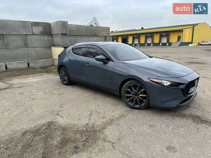 Хэтчбек Mazda 3 2019 в Николаеве