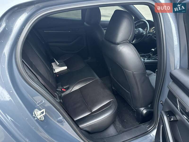 Хэтчбек Mazda 3 2019 в Николаеве