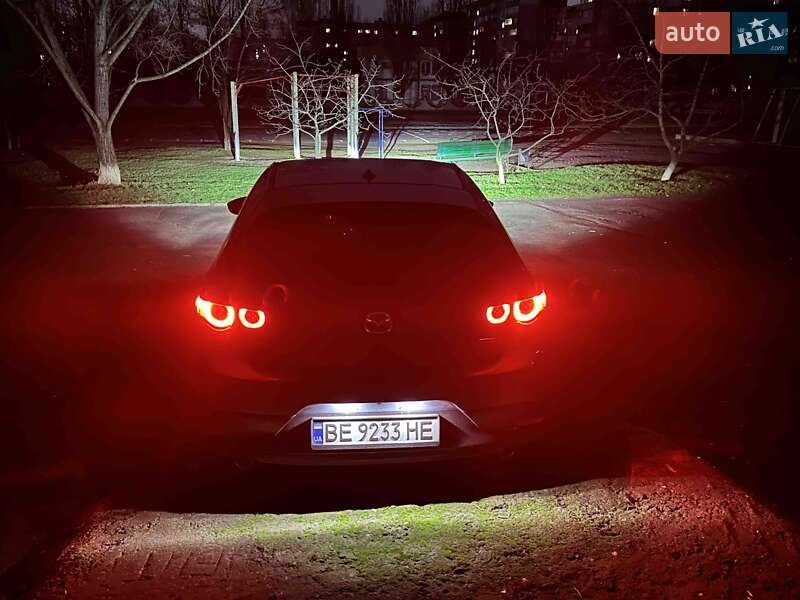 Хэтчбек Mazda 3 2019 в Николаеве