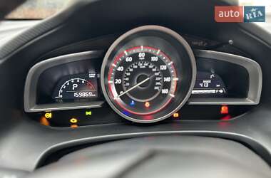 Седан Mazda 3 2015 в Киеве