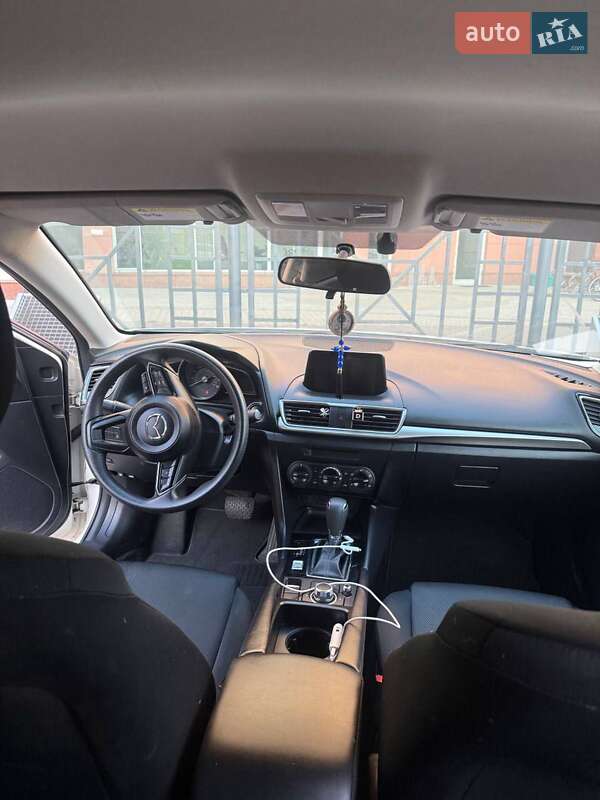 Седан Mazda 3 2017 в Луцьку фото 10 Седан Mazda 3 2017 в Луцьку