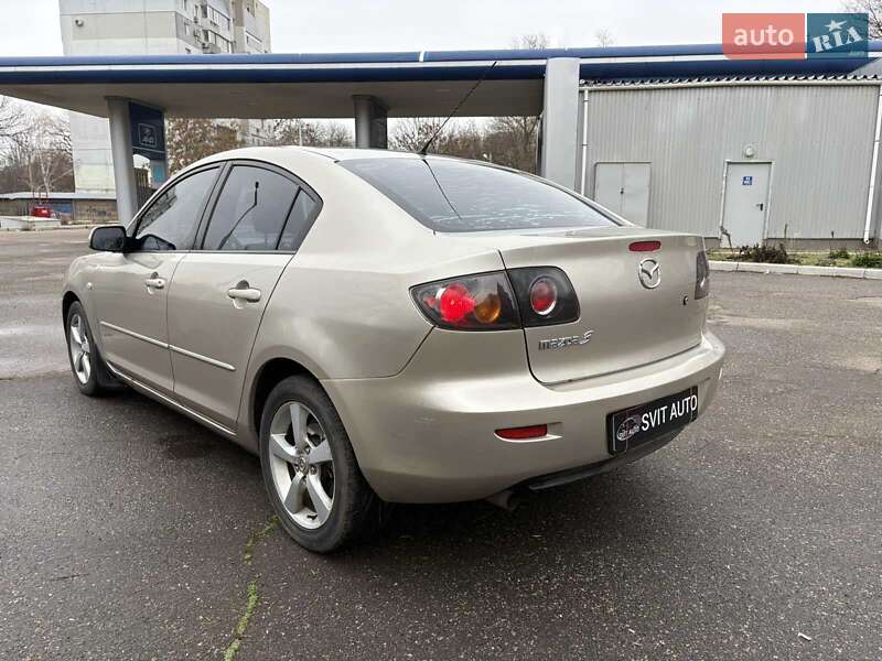 Седан Mazda 3 2005 в Николаеве
