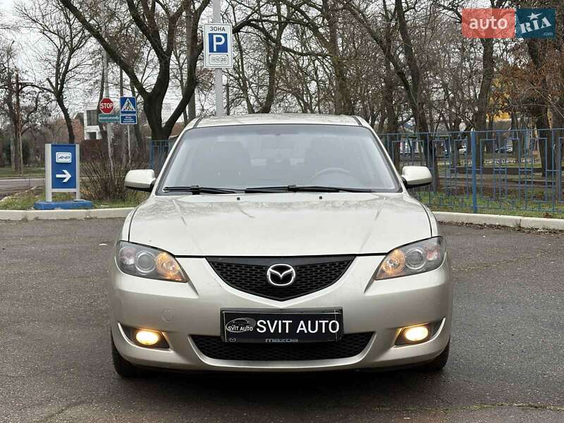 Седан Mazda 3 2005 в Николаеве