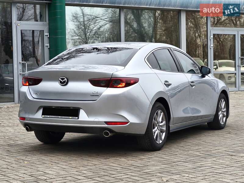 Седан Mazda 3 2019 в Днепре