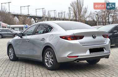 Седан Mazda 3 2019 в Днепре