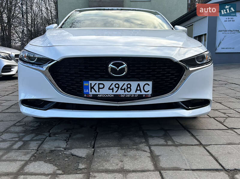 Mazda 3 2019