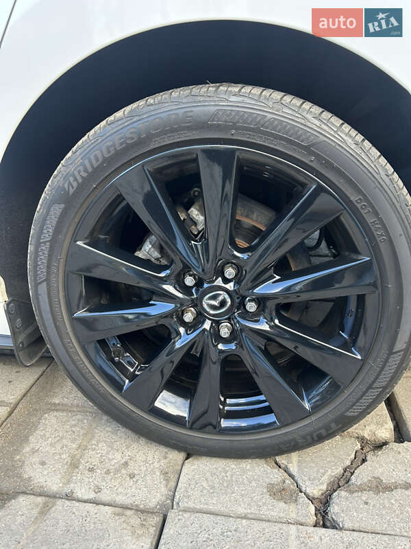 Седан Mazda 3 2019 в Запоріжжі