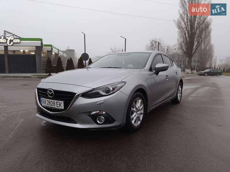 Mazda 3 2016