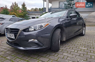 Седан Mazda 3 2016 в Дніпрі