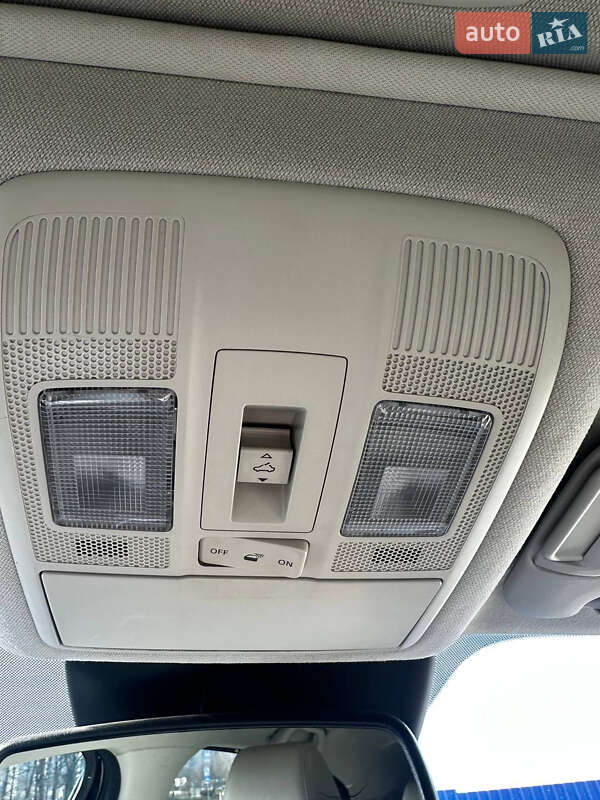 Хетчбек Mazda 3 2014 в Кропивницькому