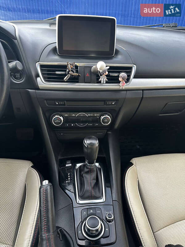 Хетчбек Mazda 3 2014 в Кропивницькому