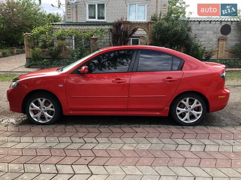 Седан Mazda 3 2008 в Смолином