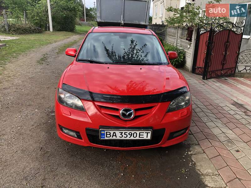 Седан Mazda 3 2008 в Смолином