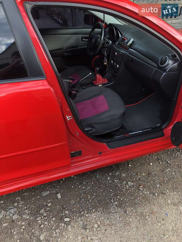Седан Mazda 3 2008 в Смолином