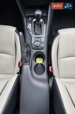 Хэтчбек Mazda 3 2013 в Днепре