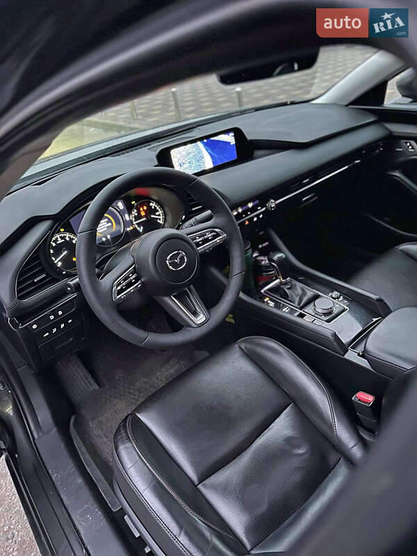 Седан Mazda 3 2020 в Киеве