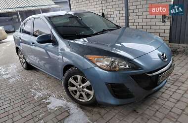Седан Mazda 3 2009 в Ружине