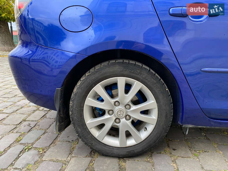 Седан Mazda 3 2007 в Каменец-Подольском