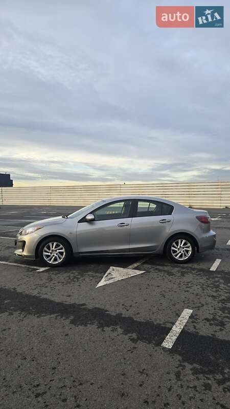 Седан Mazda 3 2012 в Львове фото 4 Седан Mazda 3 2012 в Львове