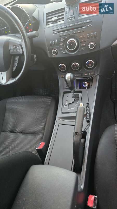 Седан Mazda 3 2012 в Львове фото 29 Седан Mazda 3 2012 в Львове