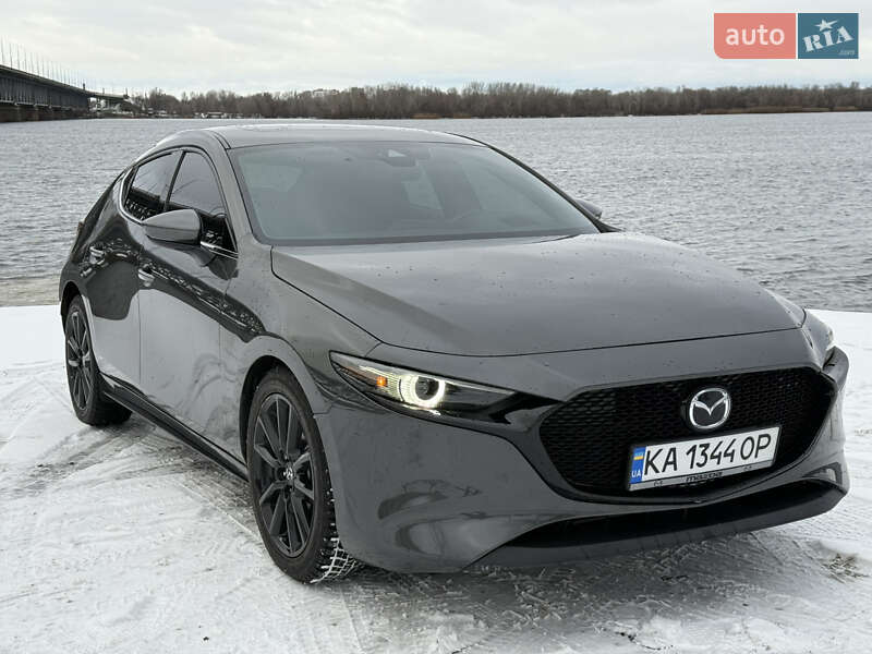 Хетчбек Mazda 3 2020 в Дніпрі