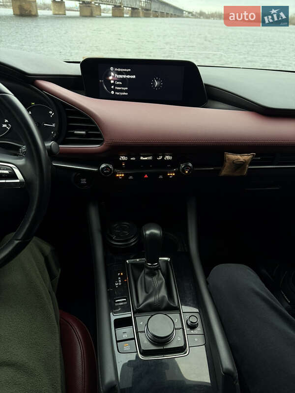 Хетчбек Mazda 3 2020 в Дніпрі