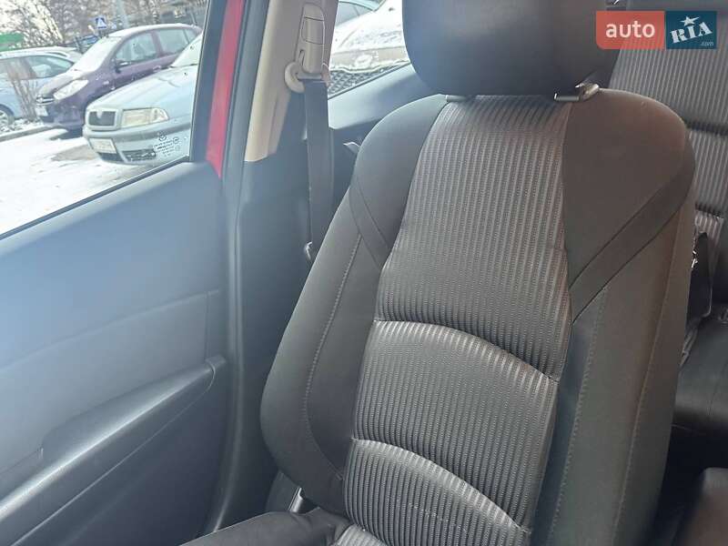 Хетчбек Mazda 3 2015 в Києві фото 12 Хетчбек Mazda 3 2015 в Києві