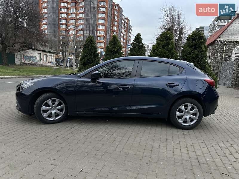 Хетчбек Mazda 3 2014 в Черкасах фото 3 Хетчбек Mazda 3 2014 в Черкасах