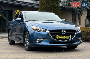 Седан Mazda 3 2018 в Львове