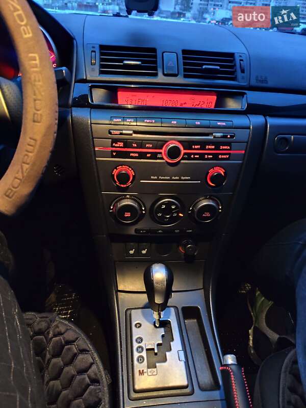Седан Mazda 3 2007 в Киеве