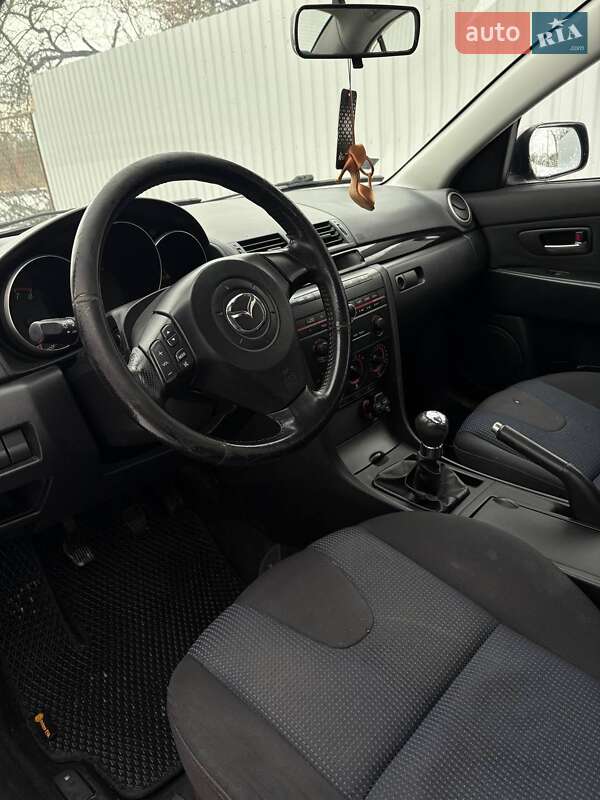 Седан Mazda 3 2005 в Києві