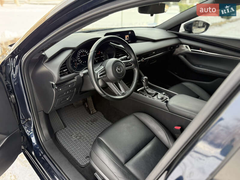 Хэтчбек Mazda 3 2020 в Черкассах