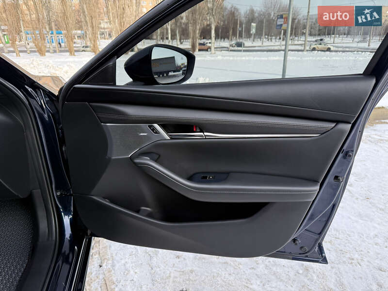 Хэтчбек Mazda 3 2020 в Черкассах