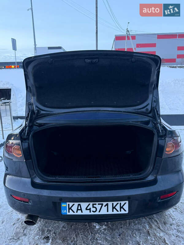 Седан Mazda 3 2006 в Києві
