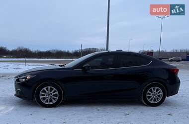 Седан Mazda 3 2016 в Кропивницком