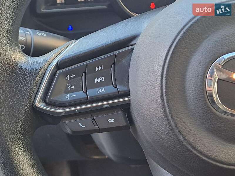 Седан Mazda 3 2018 в Одессе