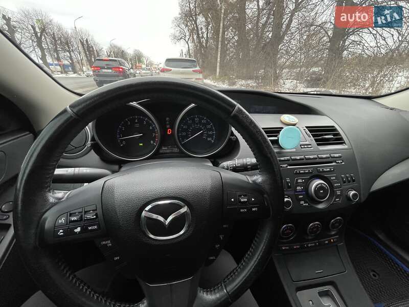 Хэтчбек Mazda 3 2013 в Виннице