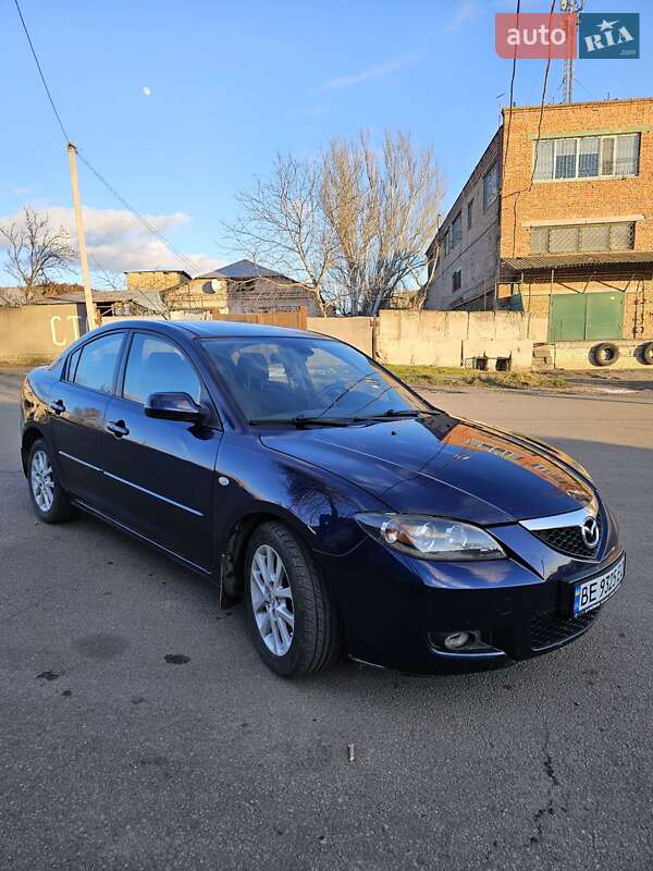 Седан Mazda 3 2008 в Николаеве