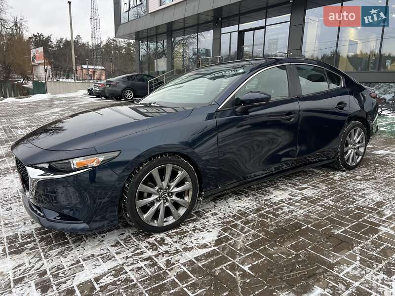 Седан Mazda 3 2020 в Киеве