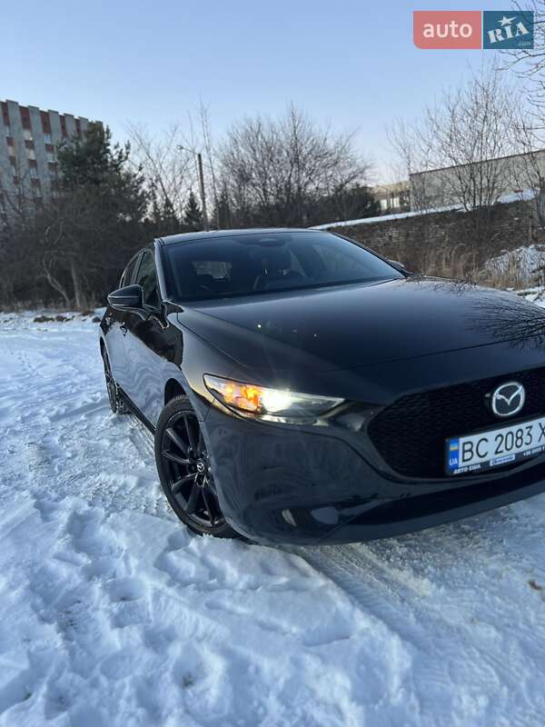 Хэтчбек Mazda 3 2024 в Львове