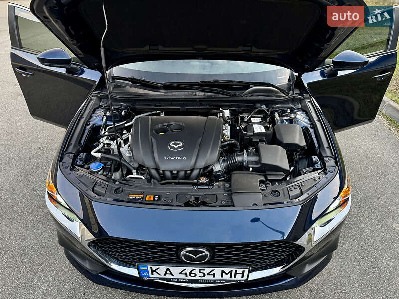 Седан Mazda 3 2020 в Киеве фото 42 Седан Mazda 3 2020 в Киеве