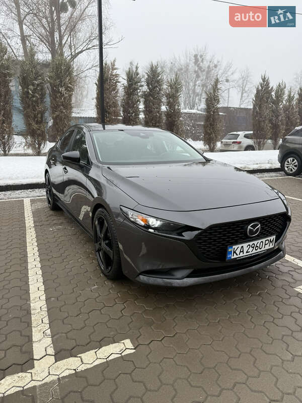 Седан Mazda 3 2021 в Києві