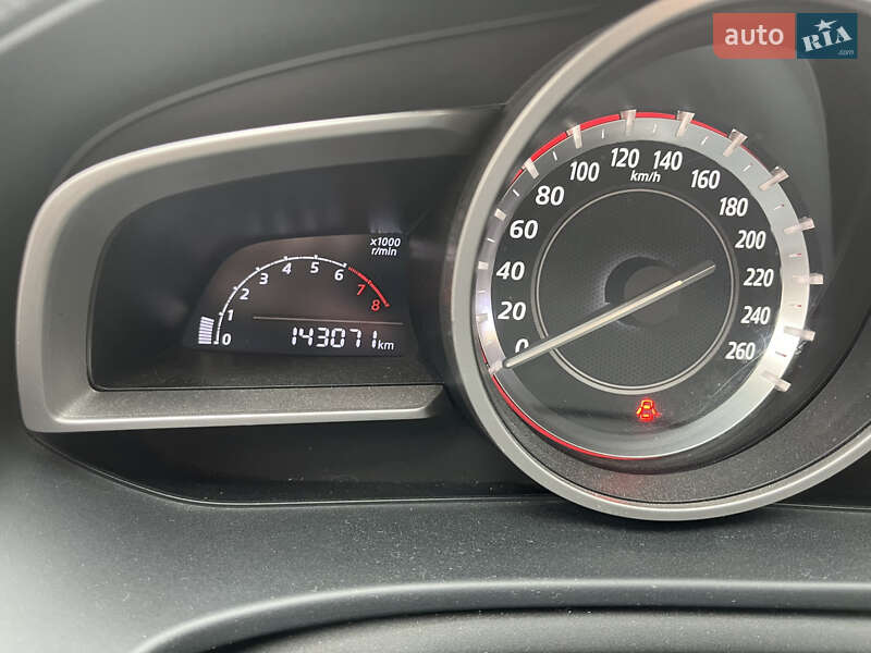 Седан Mazda 3 2014 в Кагарлыке