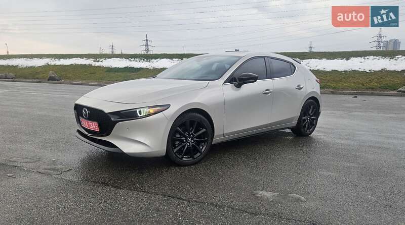 Хэтчбек Mazda 3 2023 в Днепре