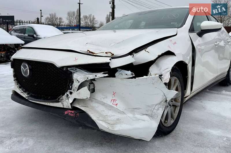Хетчбек Mazda 3 2019 в Києві